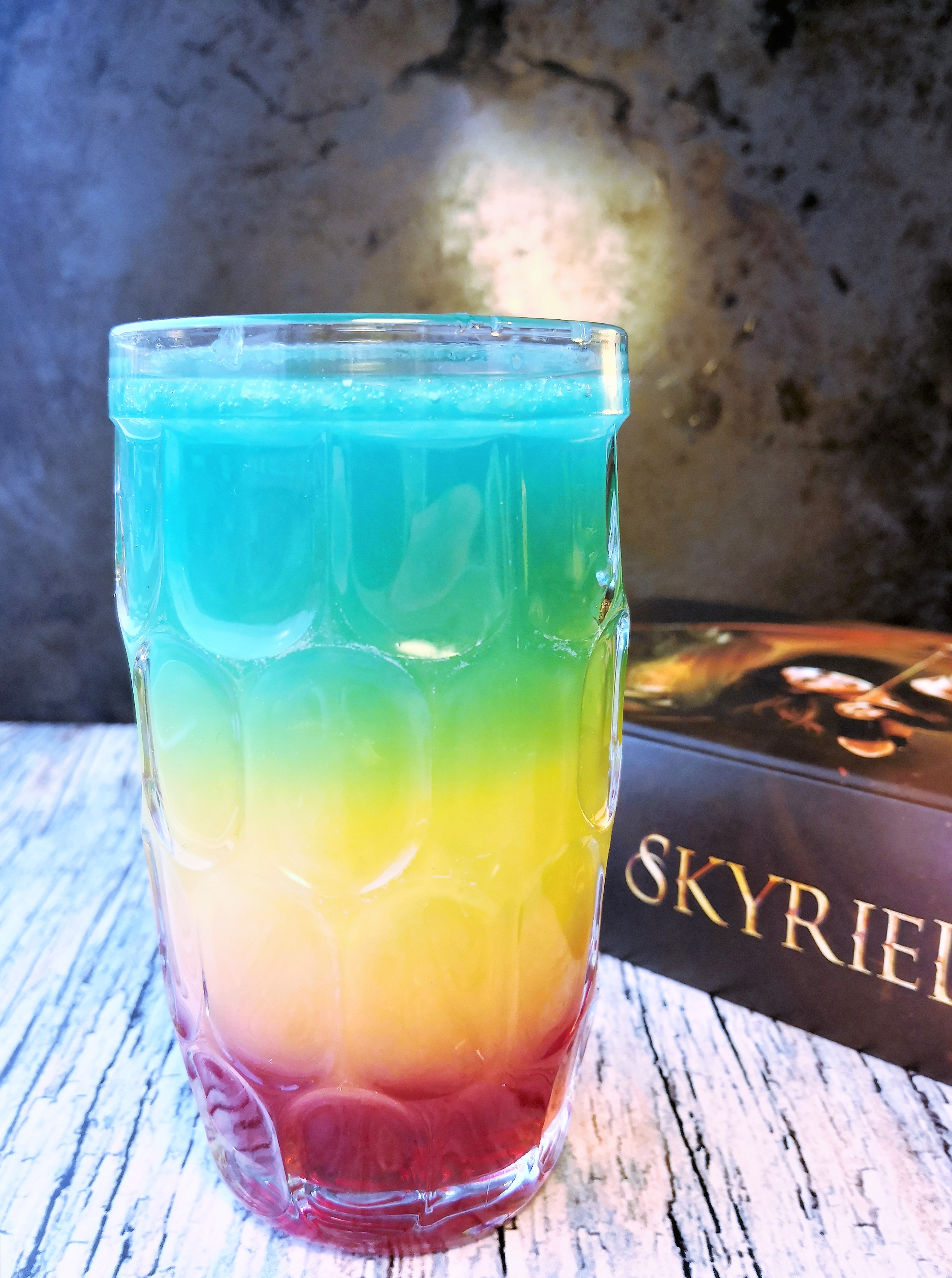 Regnbuesaft fra Skyriel