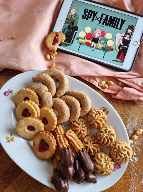 Peanut cookies