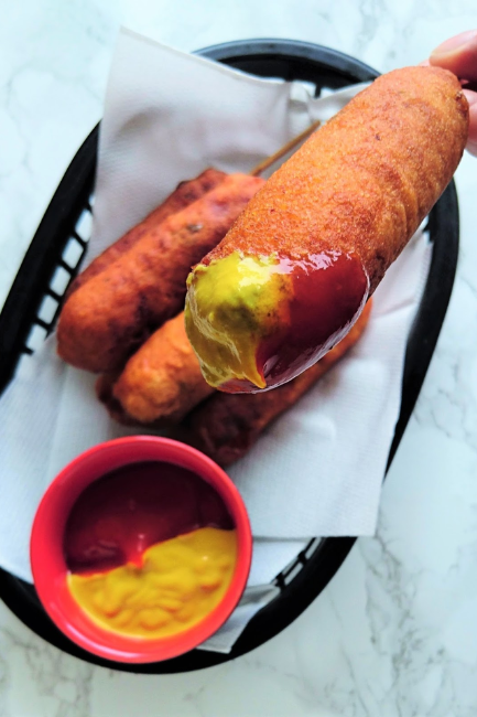 Corn dogs inspireret af Chuck