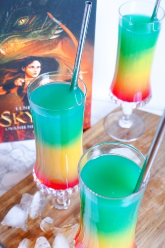 Regnbue cocktail fra Skyriel